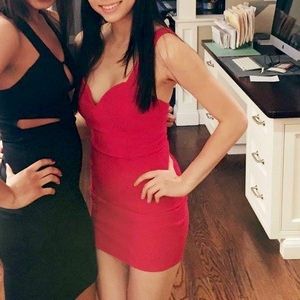 Tobi Red Bodycon Sweetheart Mini Dress